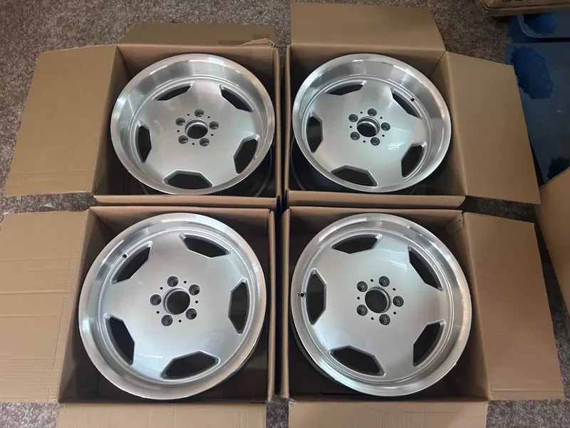 Mercedes Benz 18” Staggered Wheels W201 W124 W140 R129 Replica Monoblock AMG Silver